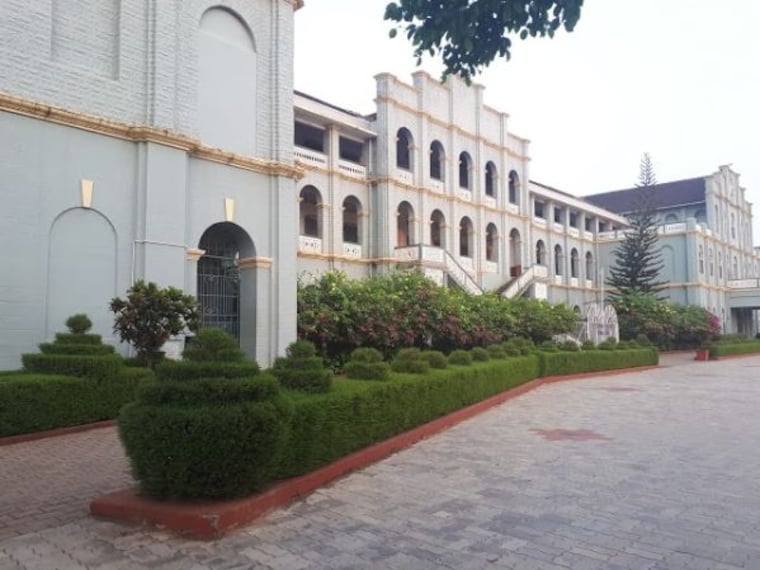 St_Aloysius Chapel-3